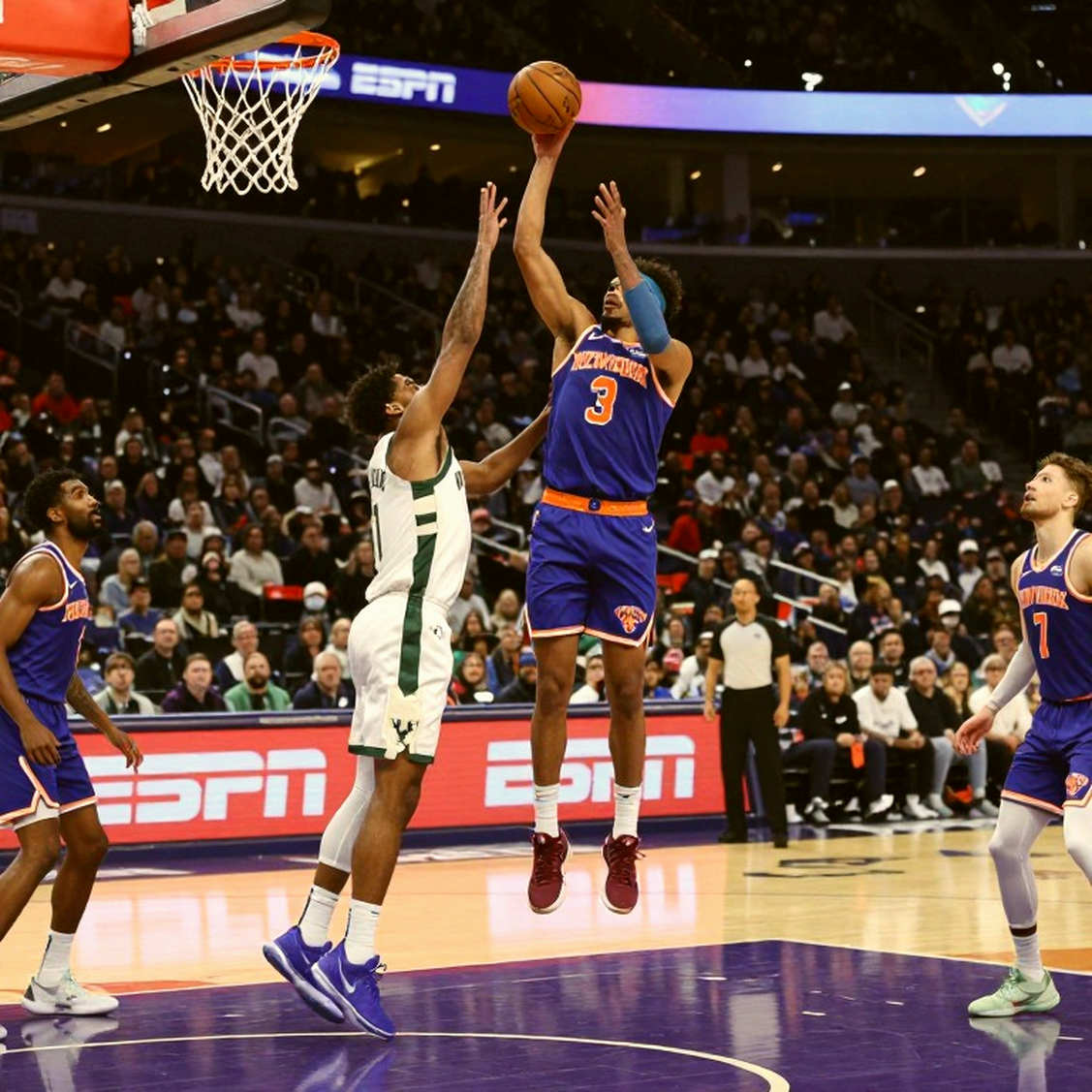 Ben Simmons và Sacramento Kings: Bản hợp đồng của những vết trượt và sự đứng vững Ben Simmons và Sacramento Kings: Bản hợp đồng của những vết trượt và sự đứng vững