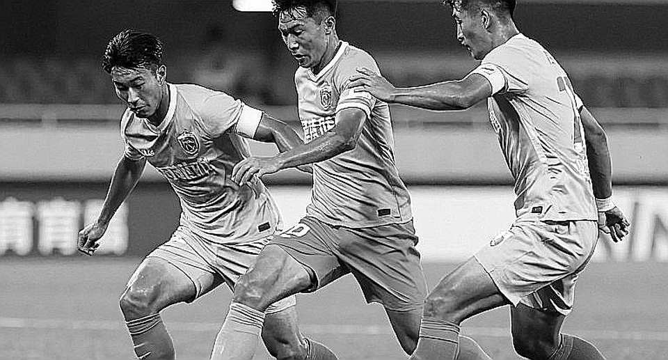 Becamex TP.HCM và cú móc bóng phút 90+4: băng ghế dự bị quyết định, hệ thống thì chưa