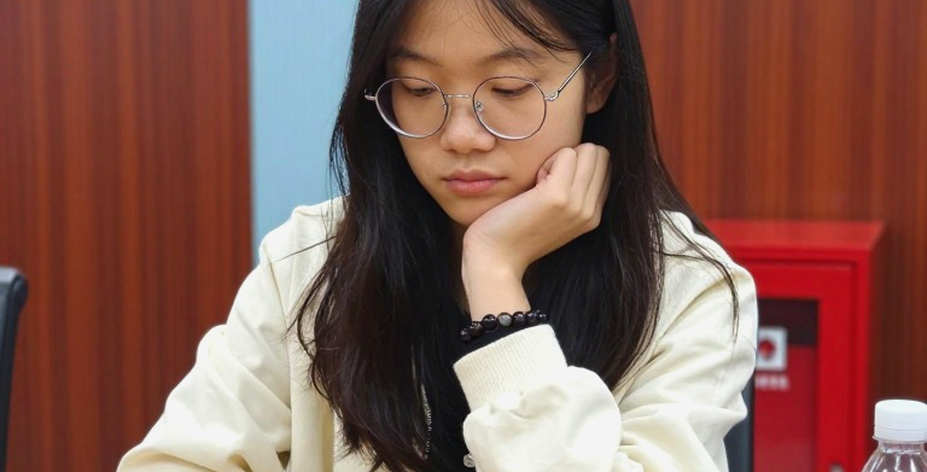 Nước cờ 9...a5 và lối thoát của người chơi cờ trước kỷ nguyên máy tính