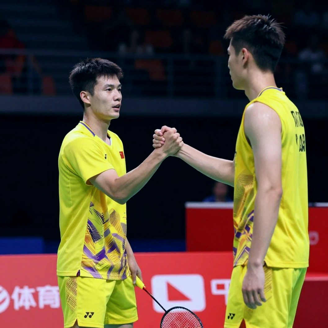 Alwi Farhan và bóng ma chấn thương sau buổi tập với Kento Momota: Phẫu thuật niềm tin tại trại Tokyo