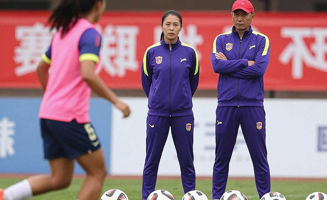Phân tích low-block Thái Lan: 42% kiểm soát bóng vẫn thắng Việt Nam 2-0 tại FIFA ASEAN Cup