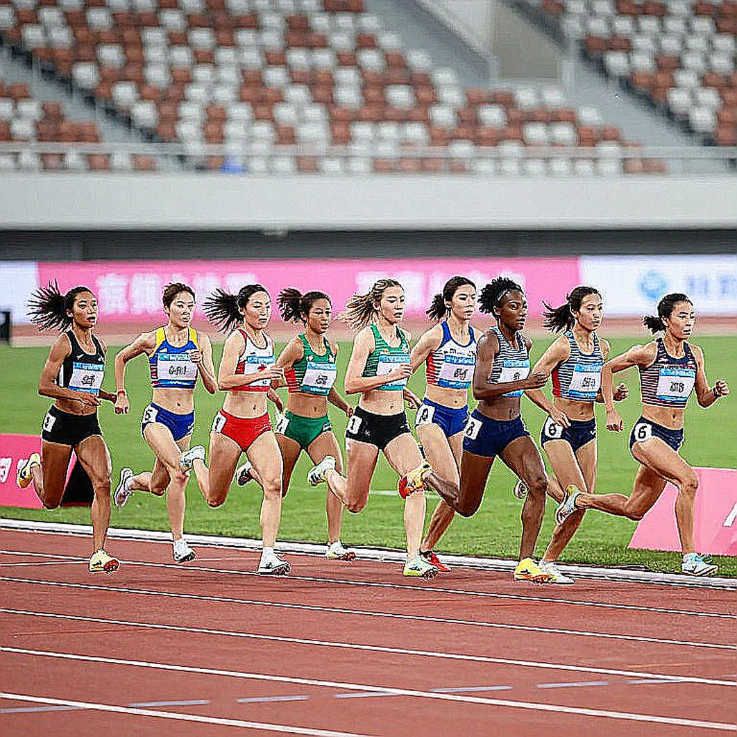 Amy Hunt khép lại mùa giải Diamond League bằng thành tích 22.16s, thể hiện phong độ ổn định đáng kinh ngại