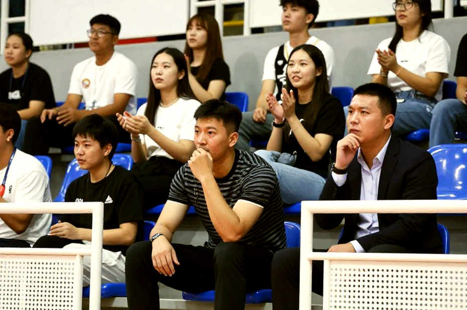 Thổ Nhĩ Kỳ gục ngã 1-3 trước Romania: Tử huyệt cuối set của "Efeler" tại EuroVolley 2026