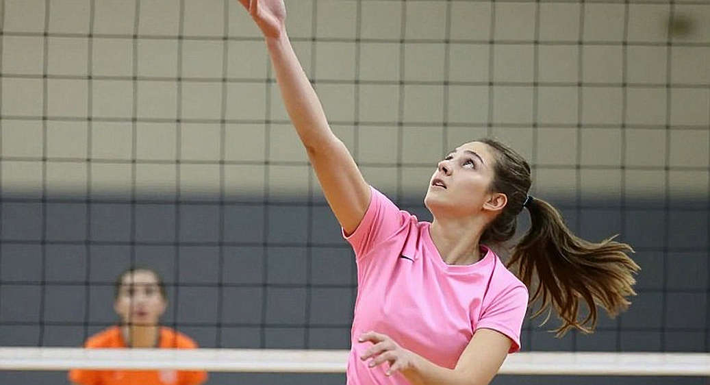 Efeler Collapse in Cluj: The Fourth-Set Fracture and the Point Arithmetic of Group D Efeler Collapse in Cluj: The Fourth-Set Fracture and the Point Arithmetic of Group D
