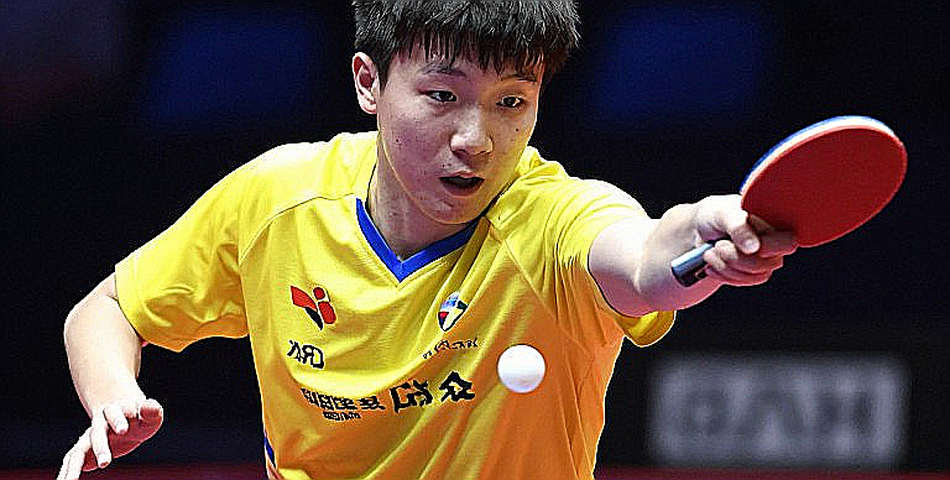 V.League 1 không thiếu tiền, thiếu cơ chế định giá cầu thủ