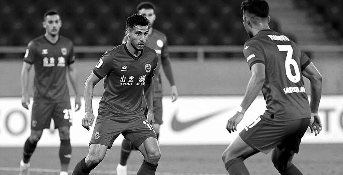 Derby thủ đô và vùng trũng cánh trái: Công An Hà Nội mất Văn Hậu đúng lúc Hà Nội FC cần một cái cớ