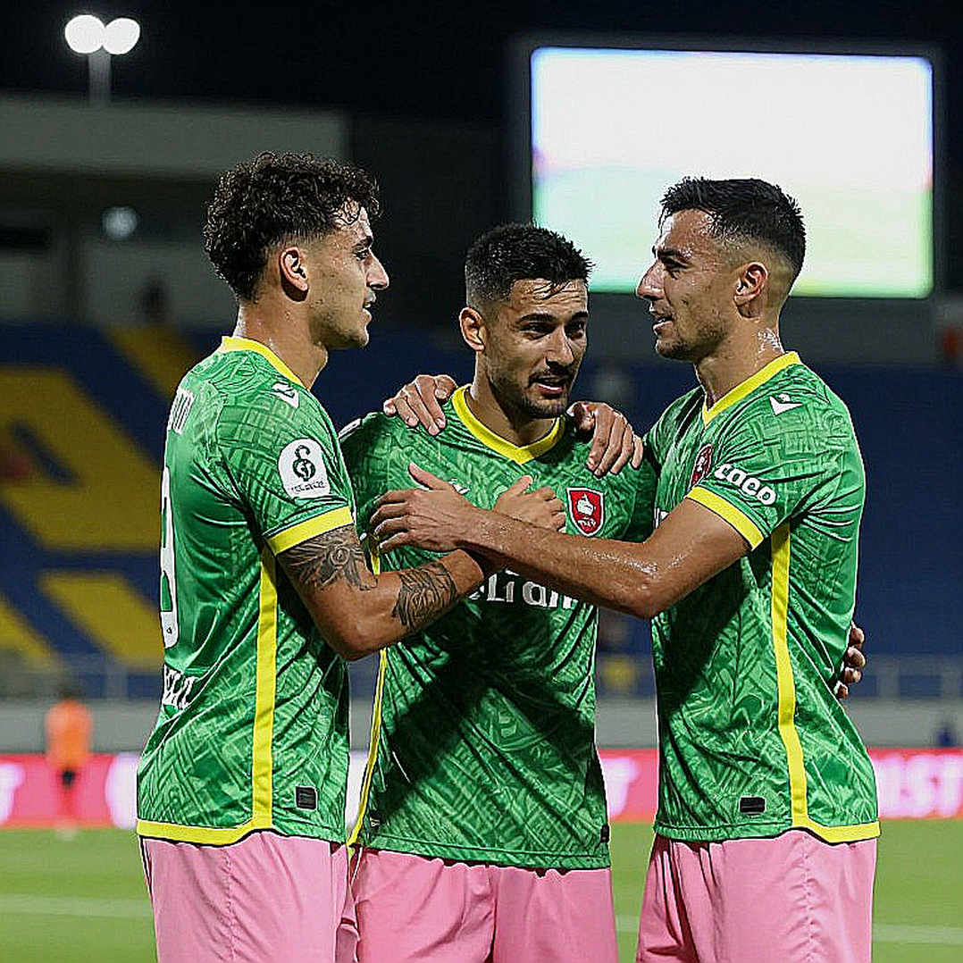 U16 Việt Nam 0-1 U16 Trung Quốc: Quả phạt đền bị cản phá và cái cột dọc định mệnh